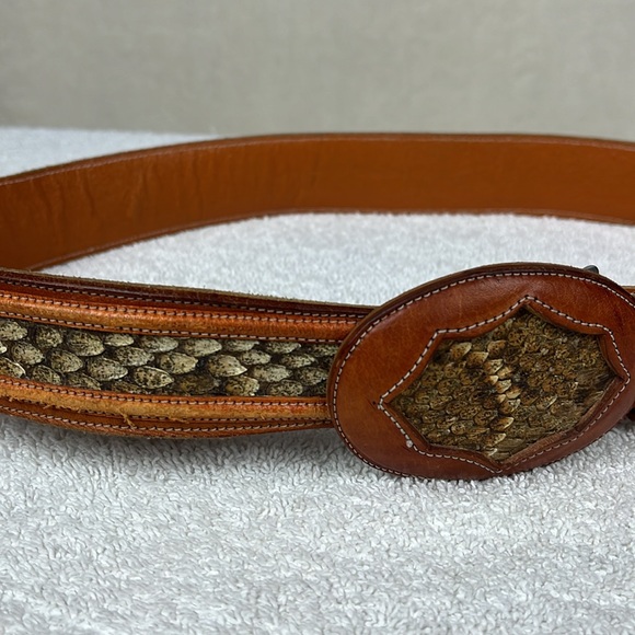 Leather Snake Skin Belt Size 34 Made in Mexico Rodeo Cowgirl Western - Picture 3 of 14